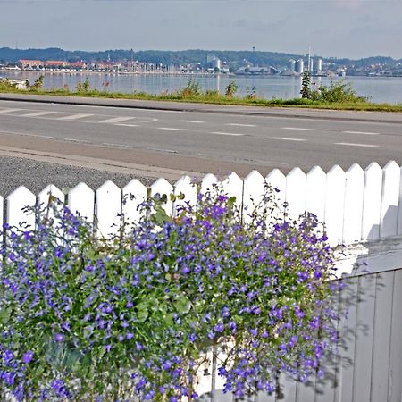 Solyst Kro- Restaurant Og Hotel I/S Aabenraa Exteriör bild