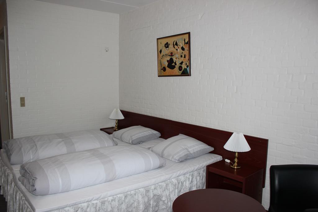 Solyst Kro- Restaurant Og Hotel I/S Aabenraa Rum bild