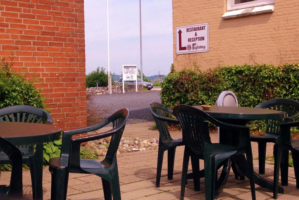 Solyst Kro- Restaurant Og Hotel I/S Aabenraa Exteriör bild